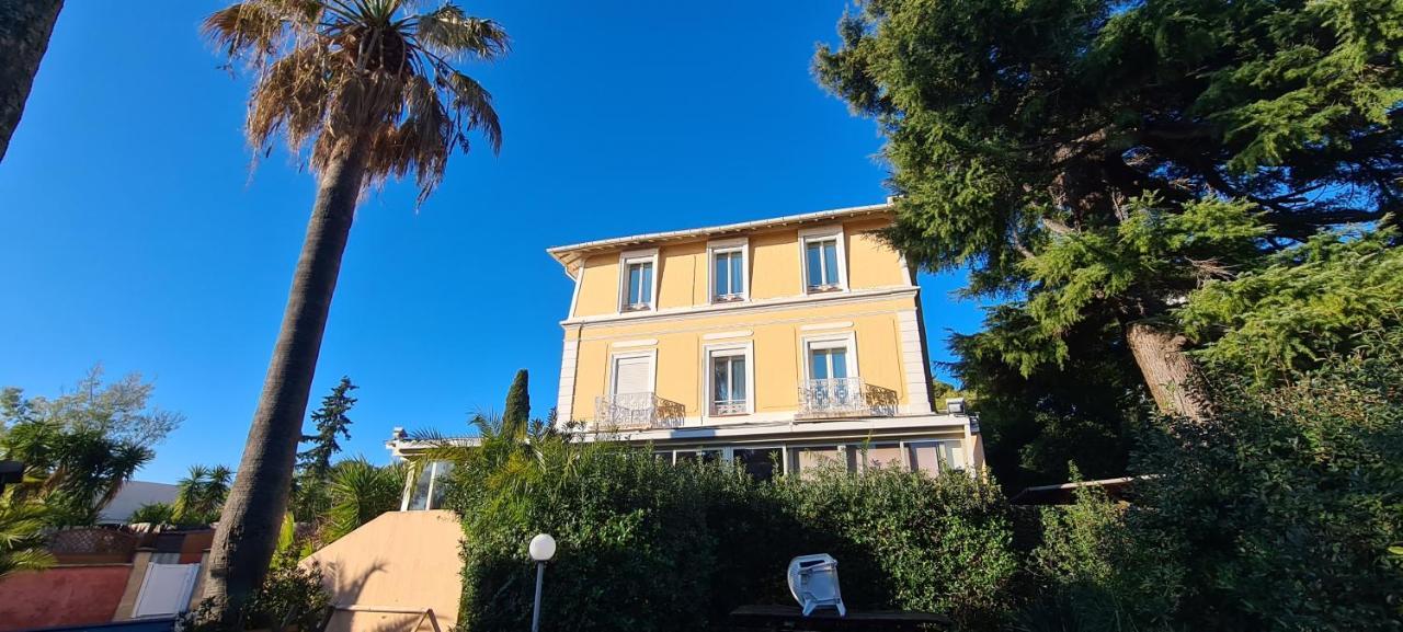 Les Amandiers Boulouris-sur-Mer Exterior foto